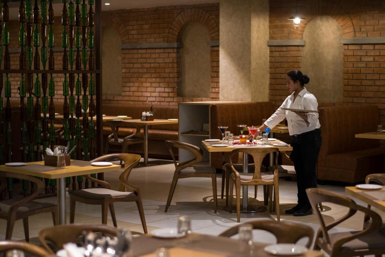 Zion - A Luxurious Hotel Bangalore Eksteriør bilde