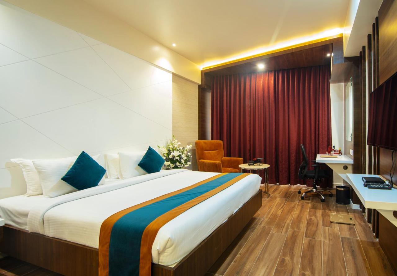 Zion - A Luxurious Hotel Bangalore Eksteriør bilde