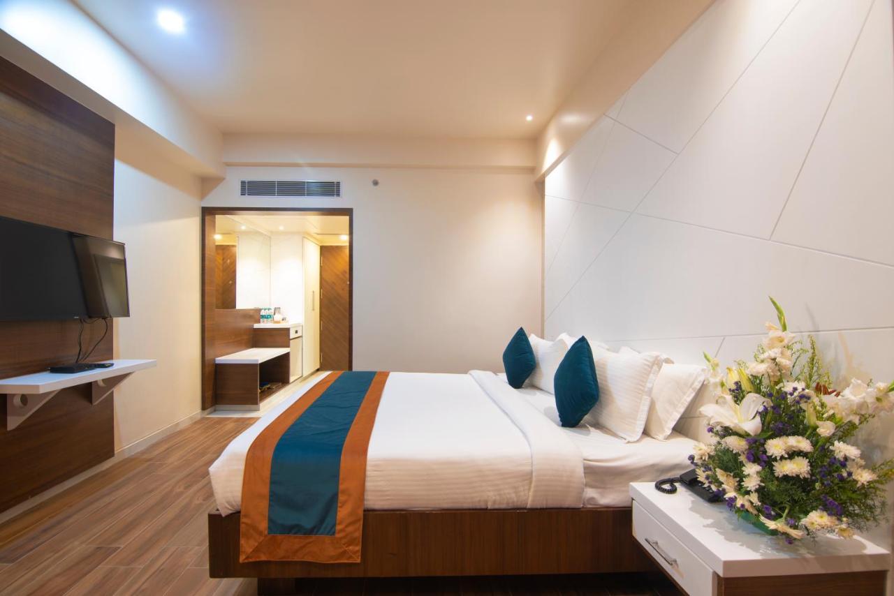 Zion - A Luxurious Hotel Bangalore Eksteriør bilde