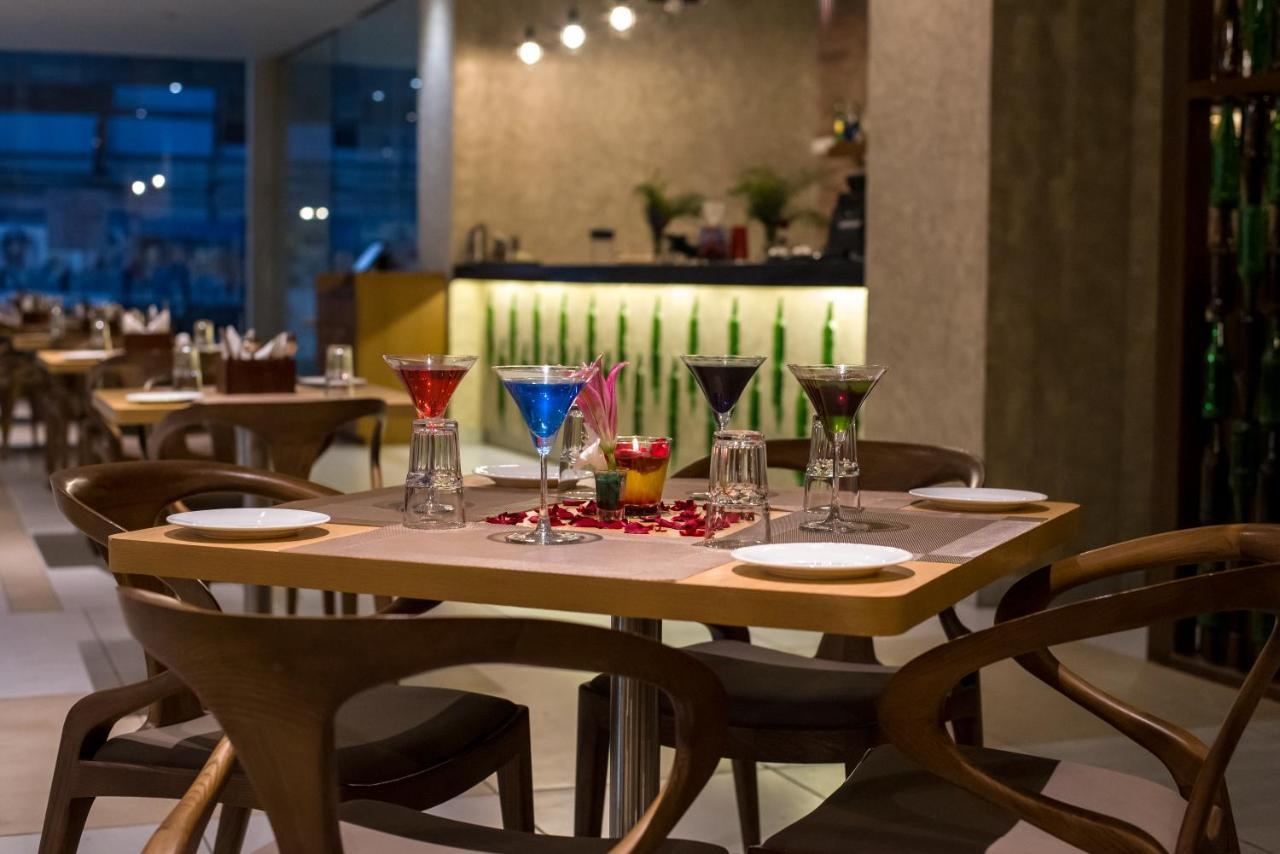 Zion - A Luxurious Hotel Bangalore Eksteriør bilde