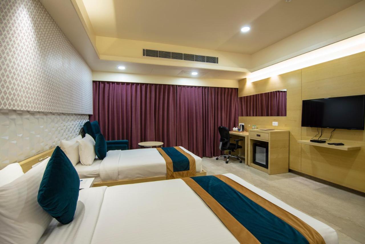 Zion - A Luxurious Hotel Bangalore Eksteriør bilde