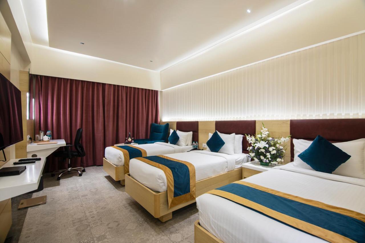 Zion - A Luxurious Hotel Bangalore Eksteriør bilde