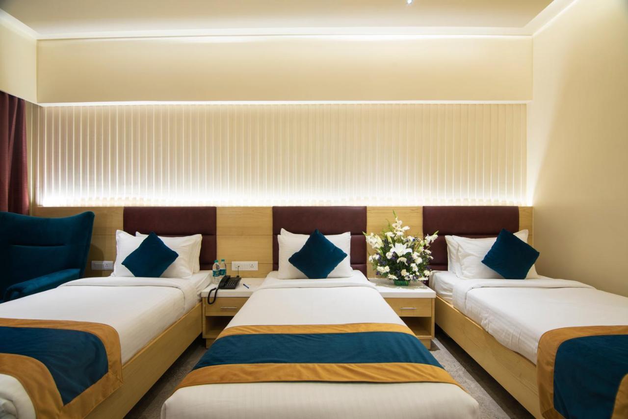 Zion - A Luxurious Hotel Bangalore Eksteriør bilde